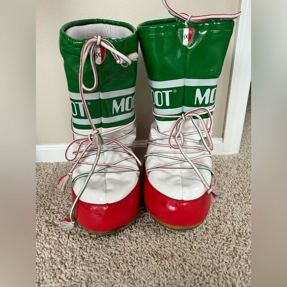 Moon Boots Women’s Size 10 42/44 Italy Flag Colors Limited Edition - Picture 2 of 8